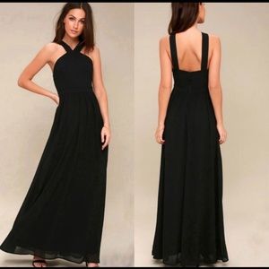 Lulu’s Air of Romance Maxi Dress